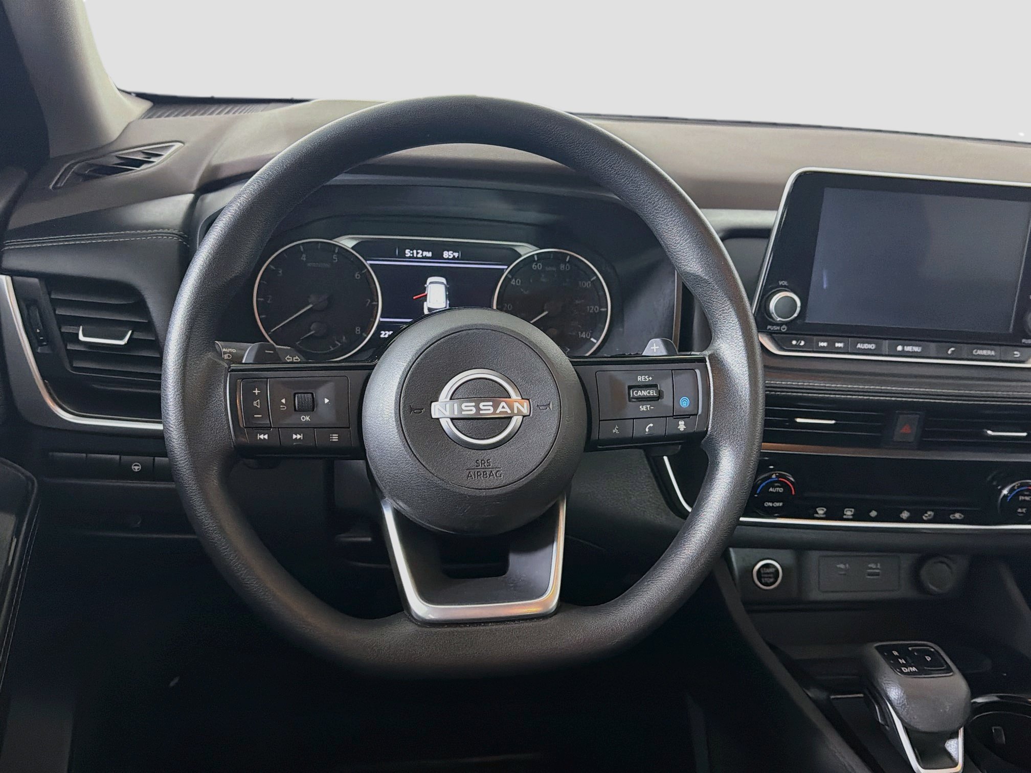 Used 2023 Nissan Rogue SV FWD image 17