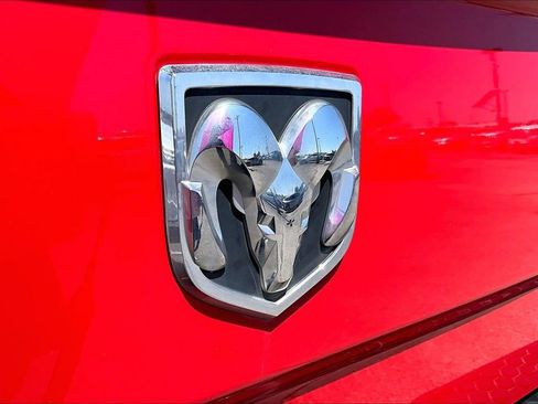 Used 2012 RAM 1500 Express RWD image 39