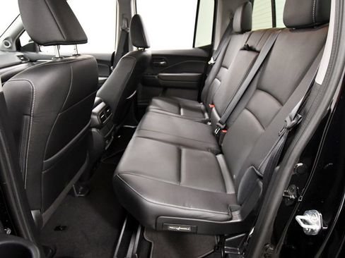 Certified 2025 Honda Ridgeline RTL image 15