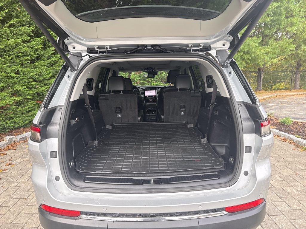 Used 2021 Jeep Grand Cherokee L Limited RWD image 13
