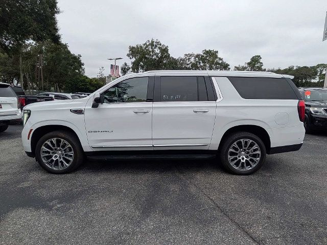 Used 2025 GMC Yukon XL Denali AWD/4WD image 2