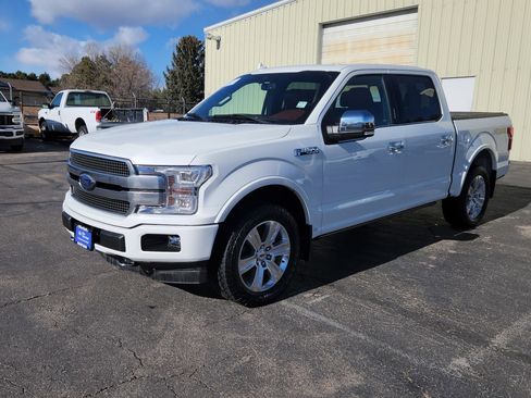 Used 2020 Ford F150 Platinum w/ Equipment Group 701A Luxury image 3