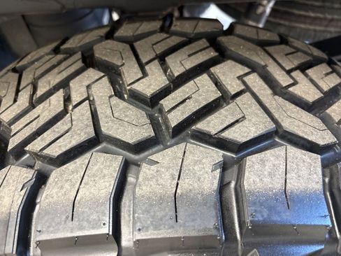 Used 2024 Chevrolet Silverado 1500 RST w/ Convenience Package II image 20