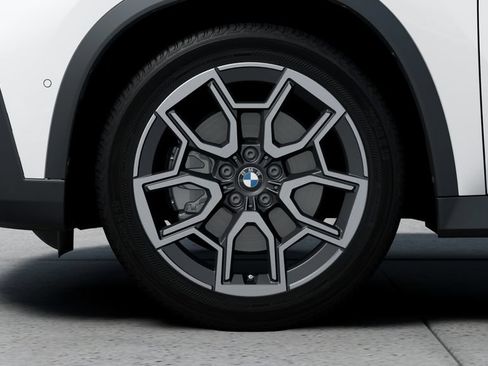 New 2026 BMW X1 xDrive28i AWD/4WD image 31