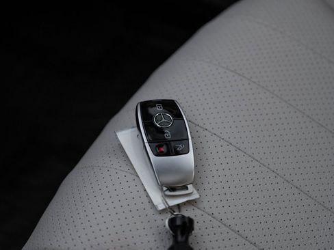 Used 2021 Mercedes-Benz E 350 Sedan image 55