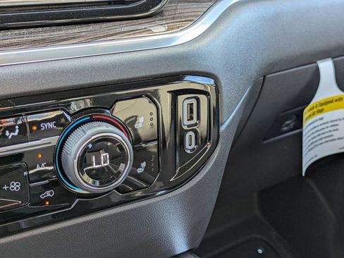 New 2025 Chevrolet Silverado 1500 LT w/ Safety Package RWD image 18