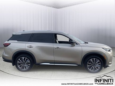 New 2026 INFINITI QX60 Luxe image 6
