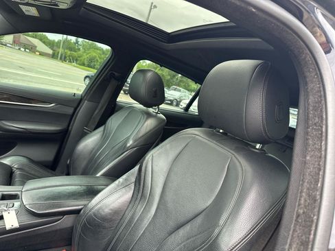 Used 2019 BMW X6 xDrive35i w/ M Sport Package AWD/4WD image 10