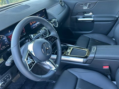 New 2026 Mercedes-Benz GLA 250 4MATIC image 10
