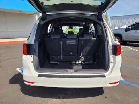 Used 2023 Honda Odyssey Sport image 27