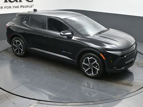 New 2026 Chevrolet Equinox EV LT w/ Comfort Package image 21