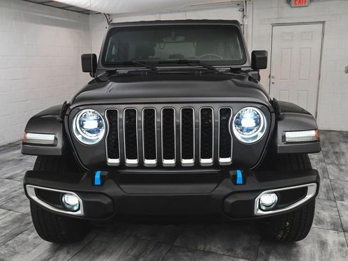Used 2023 Jeep Wrangler Unlimited Sahara w/ Cold Weather Group AWD/4WD image 2