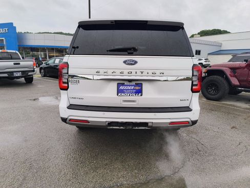 Used 2024 Ford Expedition Max Limited AWD/4WD image 4