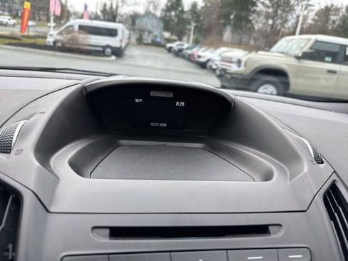 Used 2017 Ford Escape SE w/ SE Sport Appearance Package image 26