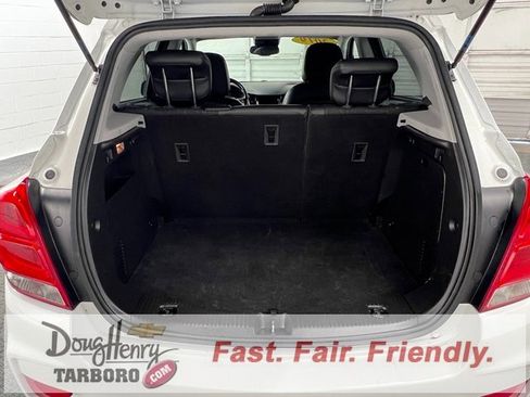 Used 2019 Chevrolet Trax LT w/ LT Convenience Package image 34