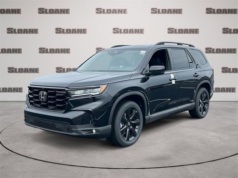 New 2025 Honda Pilot Black Edition image 1