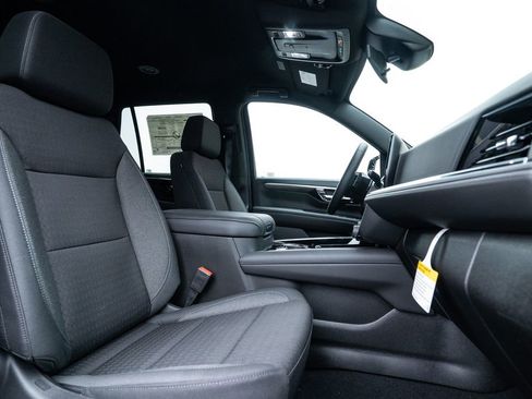 New 2026 Chevrolet Tahoe LS image 13