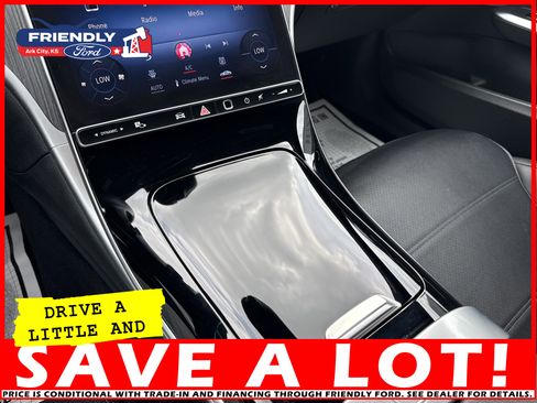 Used 2024 Mercedes-Benz C 300 Sedan image 37