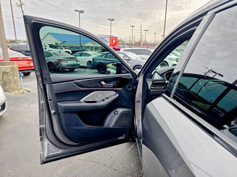 Used 2024 Acura MDX Type S image 33