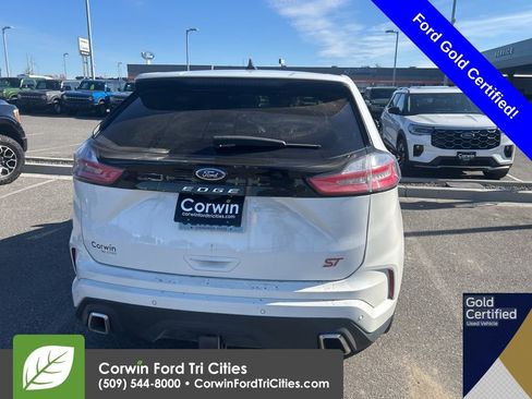 Used 2023 Ford Edge ST image 10