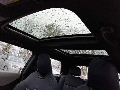 Certified 2025 MINI Cooper S image 14