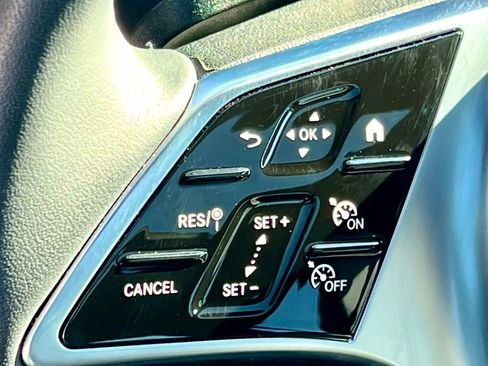 Certified 2026 Mercedes-Benz GLC 300 4MATIC image 24