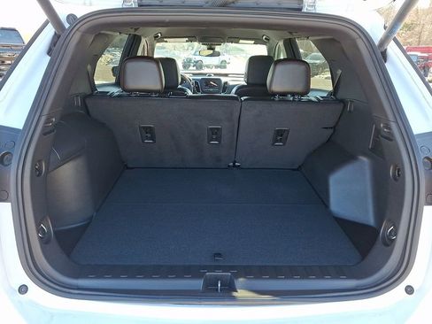 Used 2024 Chevrolet Equinox RS AWD/4WD image 31