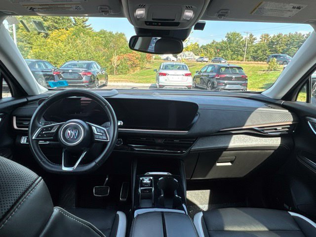 Used 2024 Buick Envision Sport Touring AWD/4WD image 17