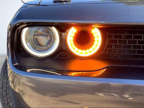 Used 2020 Dodge Challenger R/T Scat Pack w/ Shaker Package image 7