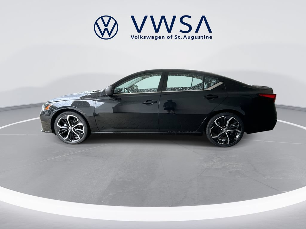 Used 2024 Nissan Altima 2.5 SR FWD image 4