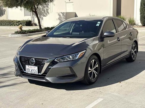Used 2021 Nissan Sentra SV image 7