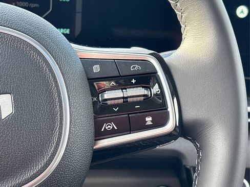 New 2026 Kia Carnival SX image 20