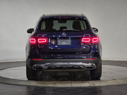 Used 2021 Mercedes-Benz GLC 300 4MATIC image 8