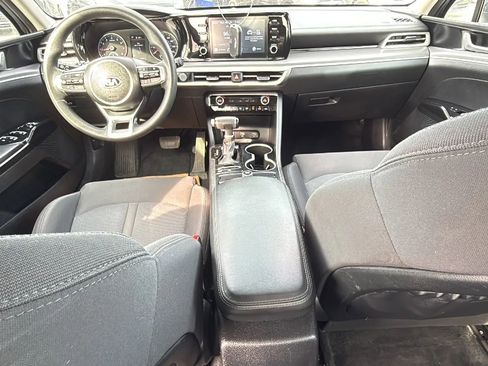 Used 2021 Kia K5 LXS image 28