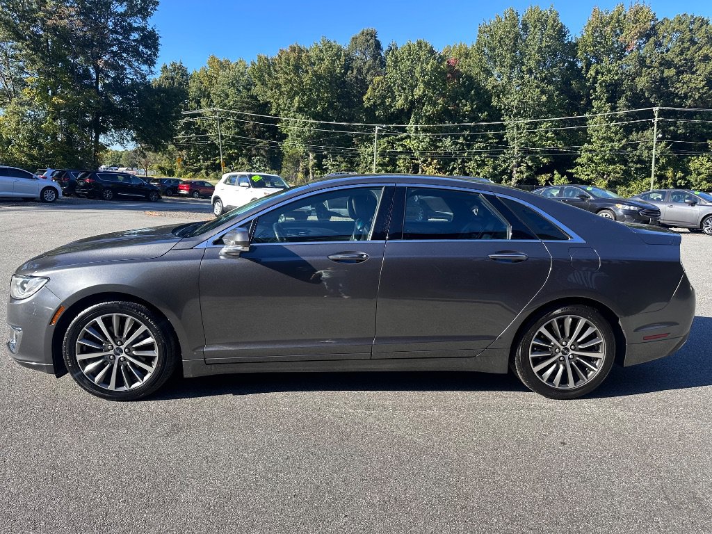 Used 2018 Lincoln MKZ Premiere FWD image 4