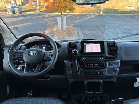 New 2026 RAM ProMaster 2500 w/ Convenience Group image 27