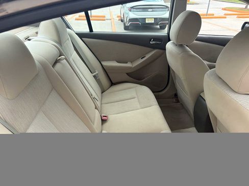 Used 2012 Nissan Altima 2.5 S w/ Enhanced Security Pkg image 22