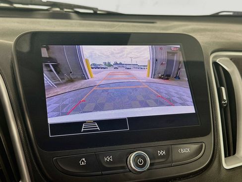 Used 2023 Chevrolet Malibu LT FWD image 13