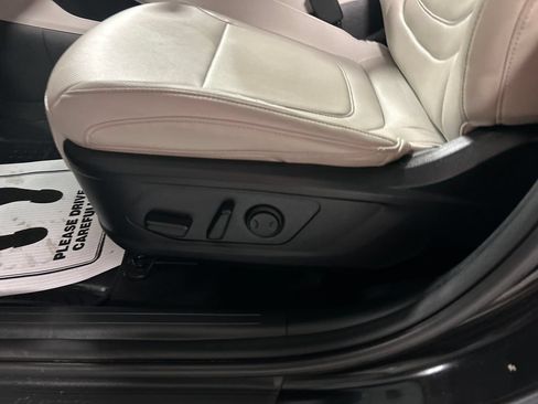 Used 2023 Hyundai Tucson SEL w/ Convenience Package AWD/4WD image 11