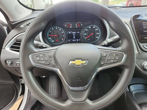 Used 2024 Chevrolet Malibu LS FWD image 6