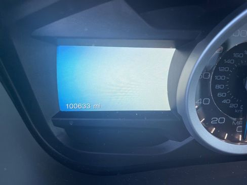 Used 2015 Ford Explorer XLT w/ Equipment Group 201B image 5