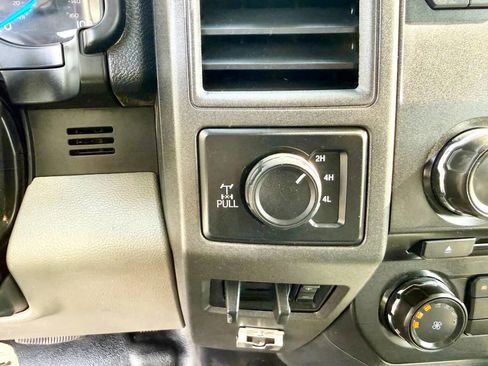 Used 2017 Ford F250 XL image 10