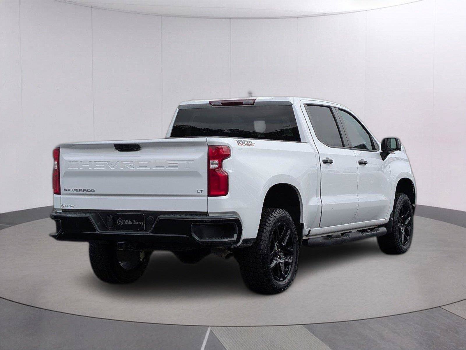 Used 2025 Chevrolet Silverado 1500 LT Trail Boss w/ Protection Package AWD/4WD image 7