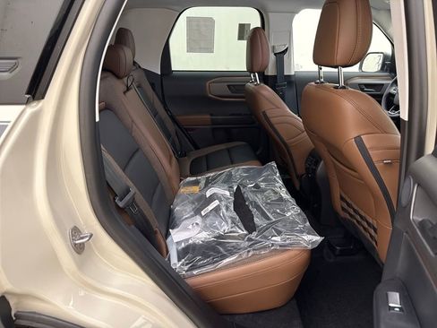 New 2025 Ford Bronco Sport Outer Banks w/ Outer Banks Tech Package+ AWD/4WD image 23