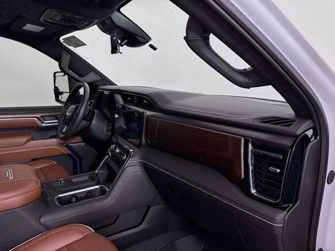 Used 2024 GMC Sierra 2500 Denali Ultimate w/ Max Trailering Package image 30