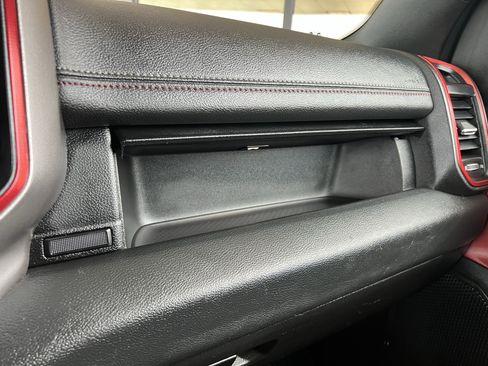 Used 2019 RAM 1500 Rebel AWD/4WD image 40