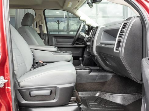 Used 2015 RAM 3500 Tradesman w/ Chrome Appearance Group AWD/4WD image 19