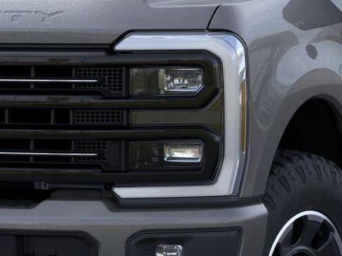 New 2026 Ford F350 Platinum w/ Tremor Off-Road Package AWD/4WD image 19