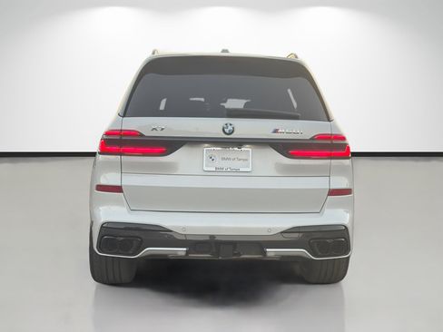 New 2026 BMW X7 M60i w/ Climate Comfort Package image 4