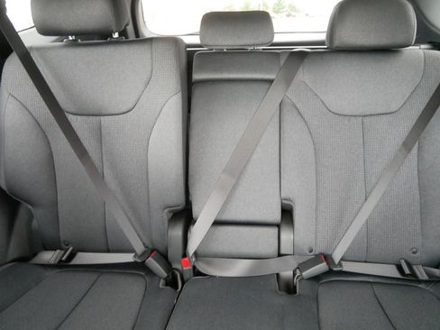 Used 2023 Hyundai Santa Fe SEL AWD/4WD image 13